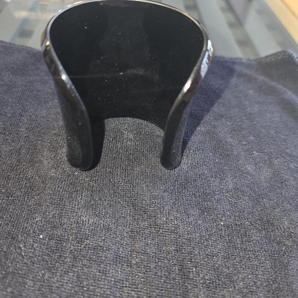 Tory Burch Shiny Silver Statement Bracelet. Simply Gorgeous. - Picture 2 of 3